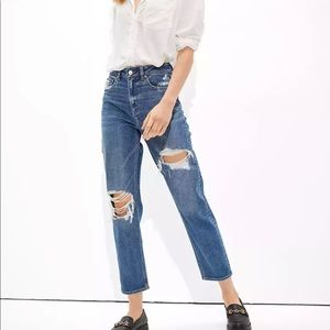 American Eagle Stretch Mom Straight Jean